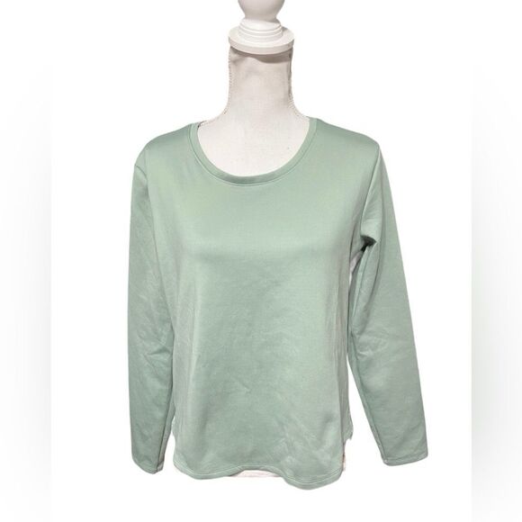 Nike Tops - Nike Therma Fit Fitted Sweatshirt green DD4927-100 Women’s m Activewear